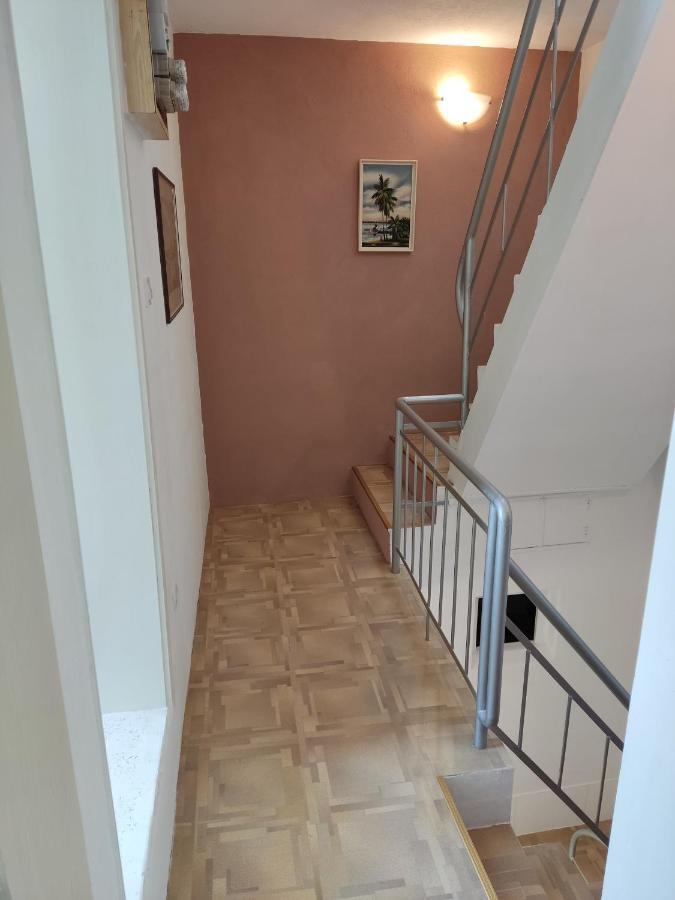 Holiday home Mala Venecija House
