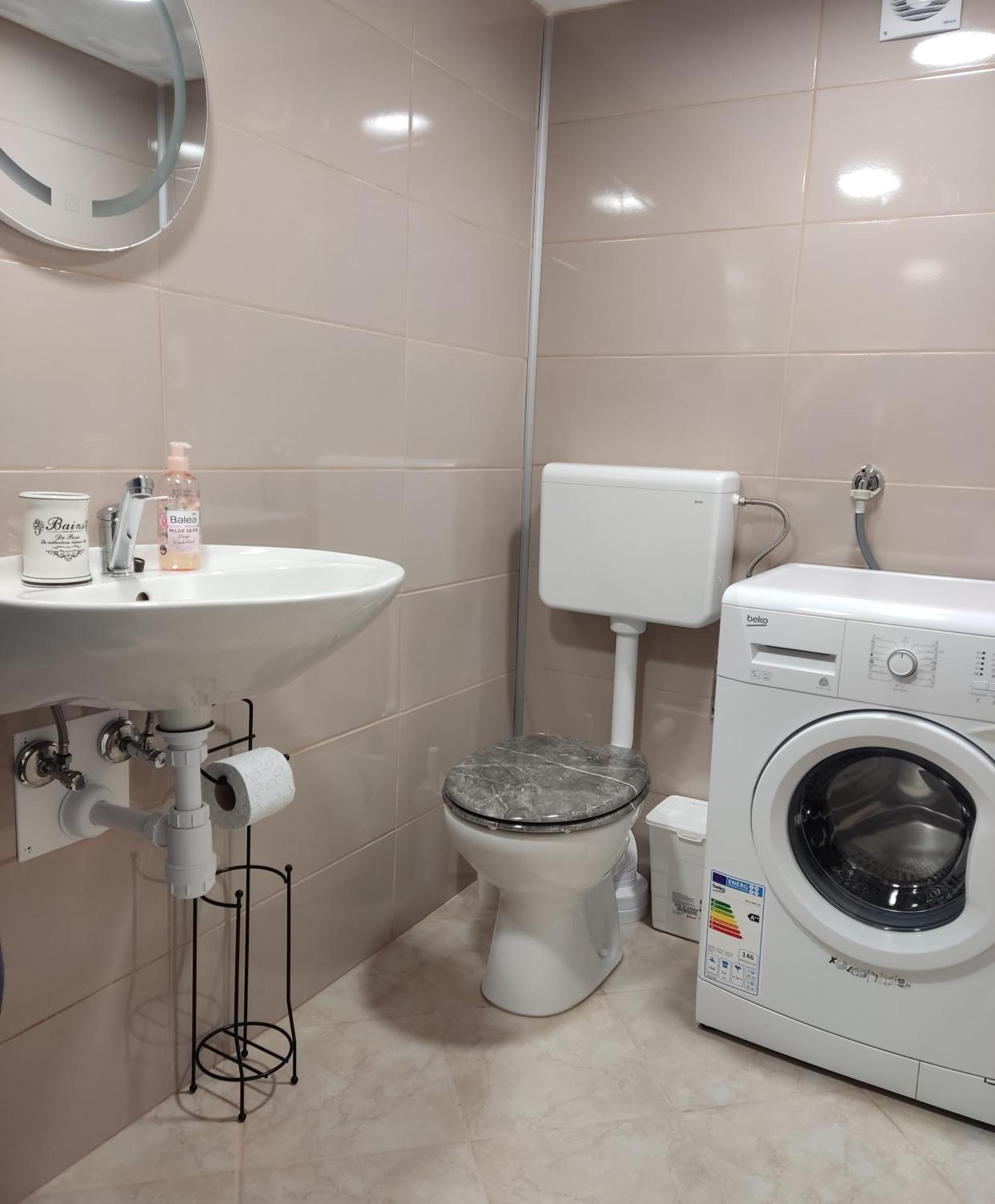 Mala Venecija House Holiday home